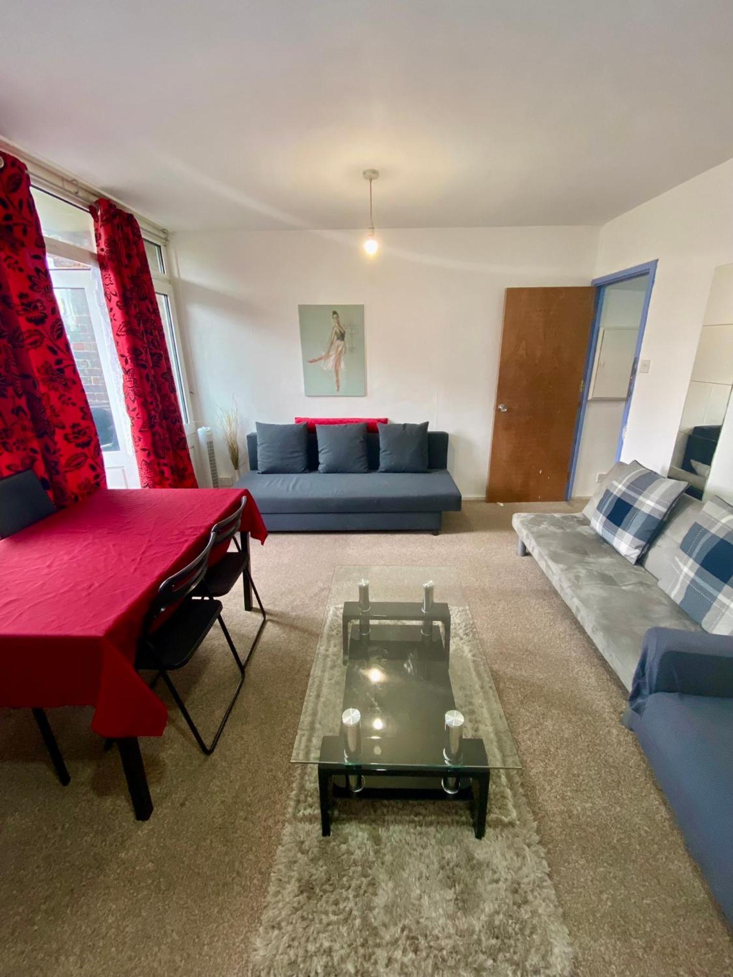 Cosy 3 Bed Apt, Old Truman Brewery! Brick Lane, London, E1 Eksteriør billede